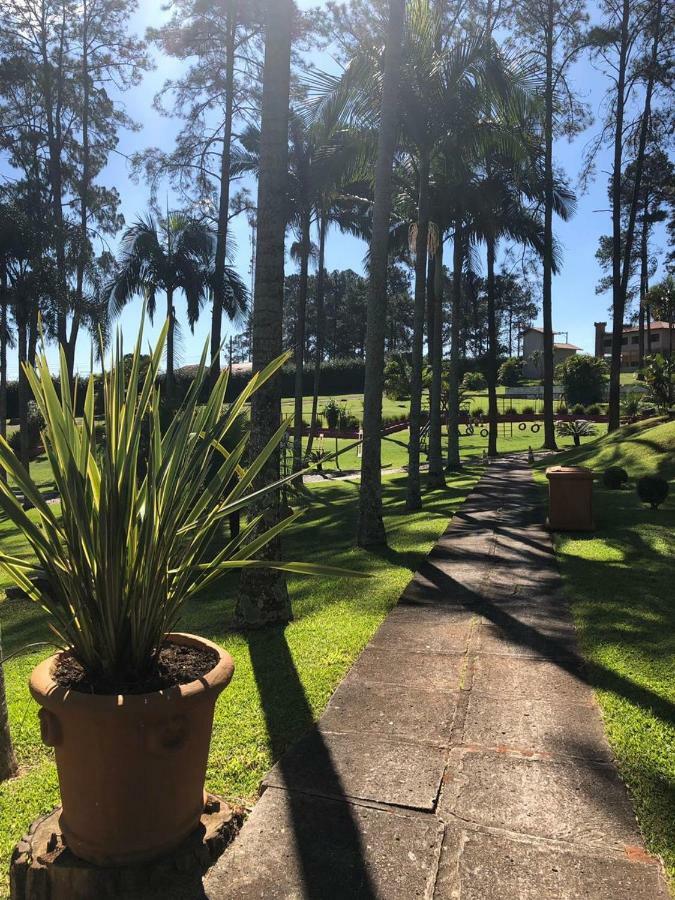 Eduardos Park Hotel Cotia  Exterior photo